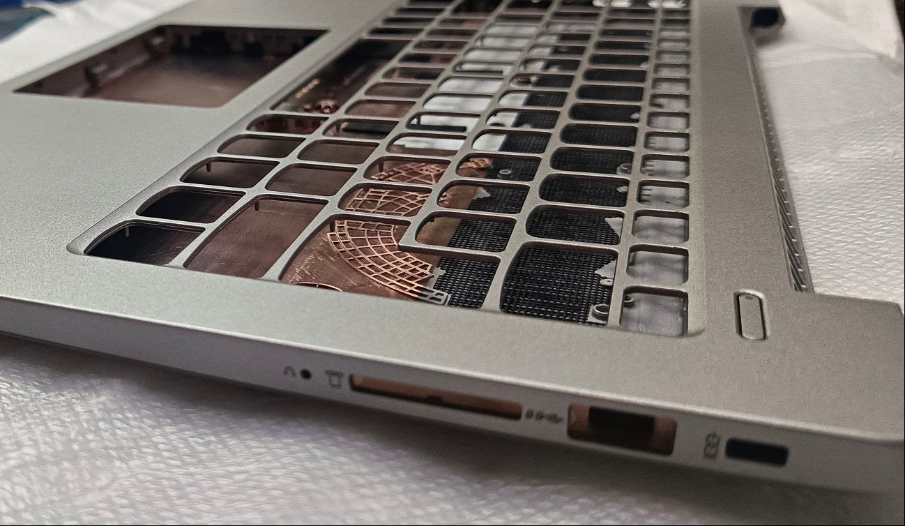 Lenovo IdeaPad 330S-14IKB (81F4) Laptop Bottom Panel Set